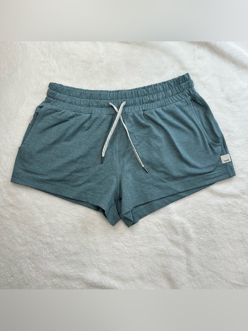 Vuori Halo Performance Short Sea Glass Heather Green XS NWOT